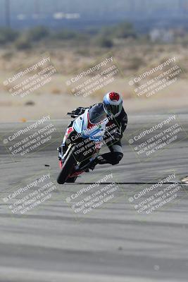 media/Nov-30-2025-TrackXperience (Sun) [[c0061d280f]]/3-Level 1/Session 4 (Turn 11)/